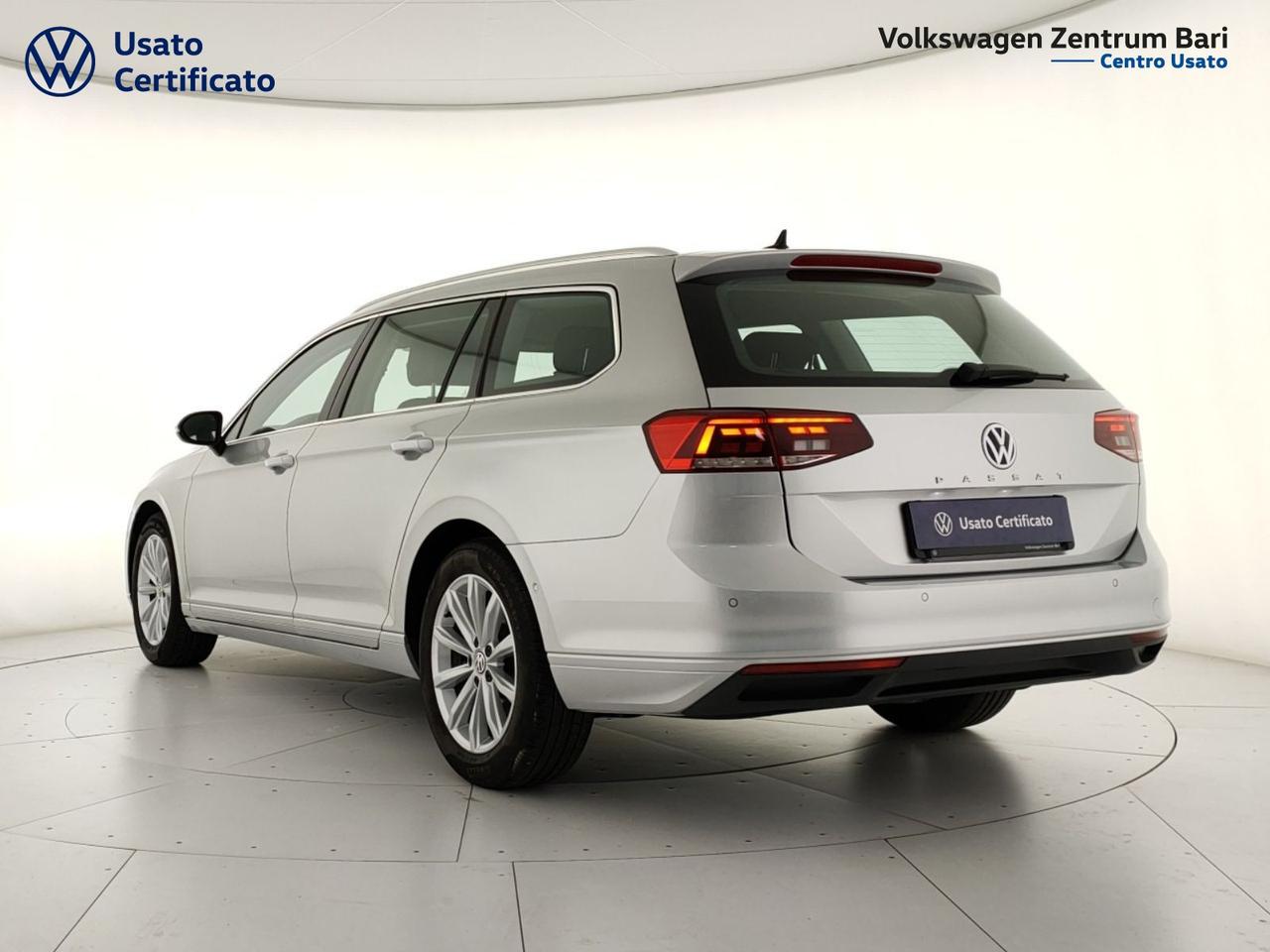 Volkswagen Passat variant 1.6 tdi business 120cv dsg