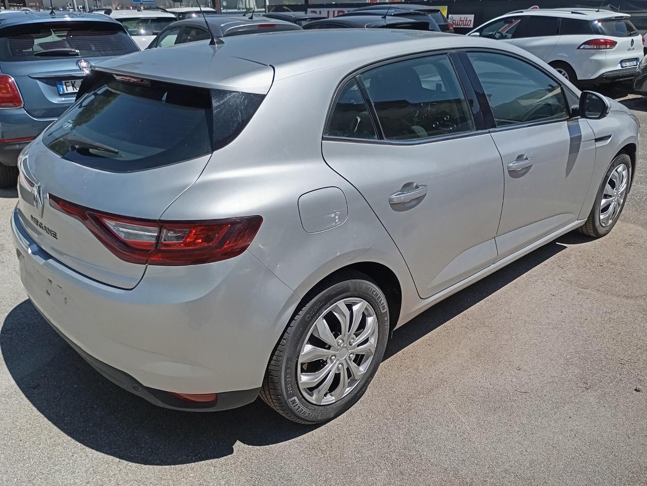 Renault Megane 1.5 Blue dCi 95CV Business