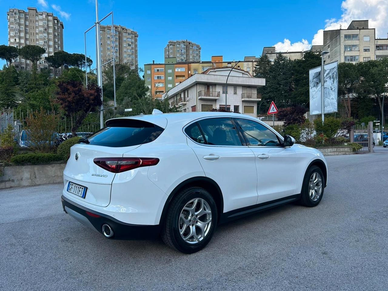 Alfa Romeo Stelvio 2.2 Turbodiesel 190 CV AT8 Q4 Business