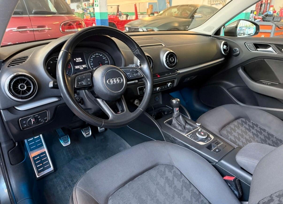 Audi A3 Sedan 1.6 TDI ultra Attraction