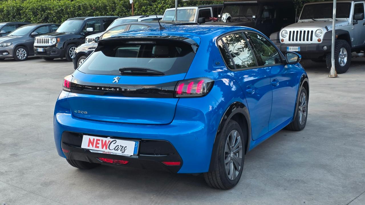 Peugeot 208 motore elettrico 136 CV 5 porte Allure