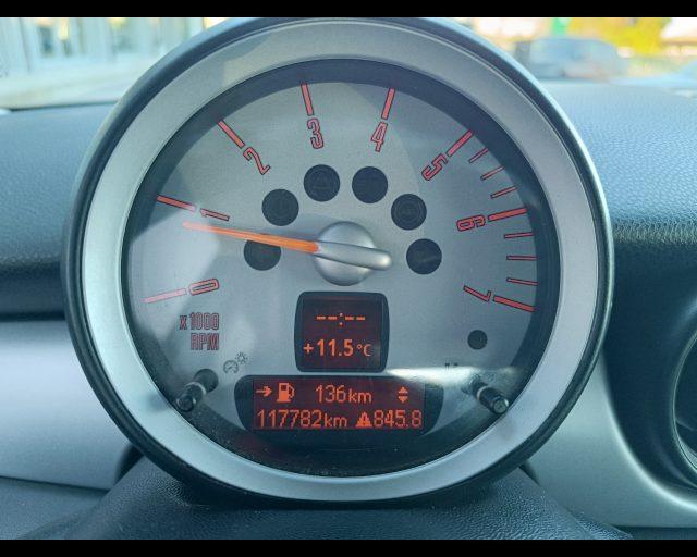 MINI Cooper D 1.6 16V Cooper D Salt