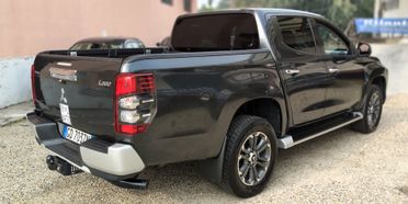 Mitsubishi L200 2.3D Double Cab 4x4 Intense Gancio