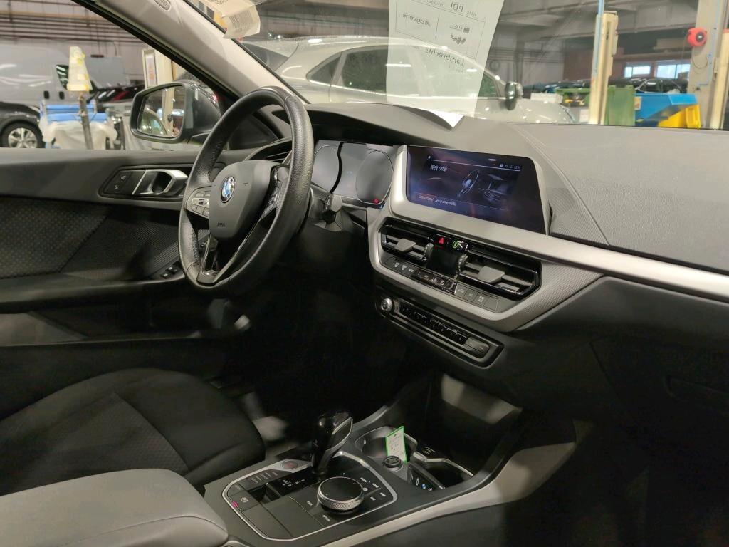 Bmw 116 116D 115CV STEPTRONIC BUSINESS ADVANTAGE ( FARI LED - PDC NAVI MIRROR )