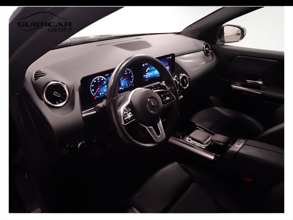 Mercedes-Benz GLA-H247 2020 - GLA 180 d Sport Plus auto