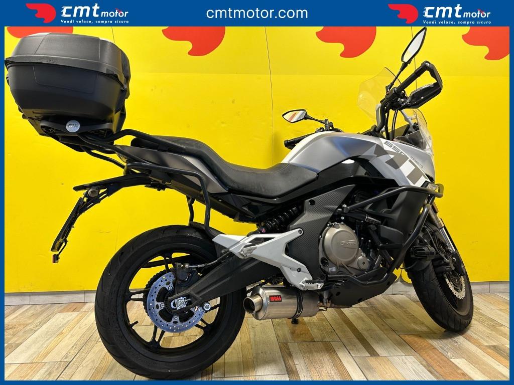 CFMOTO 650 MT - 2023