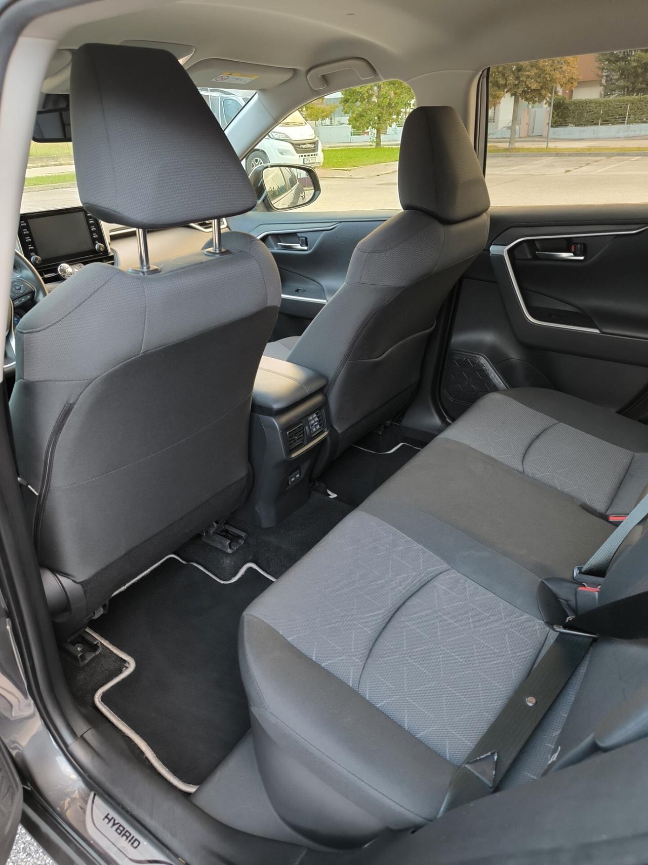 Toyota RAV 4 2.5 vvt-ie h Active 2wd 218cv e-cvt UNICO PROPRIETARIO