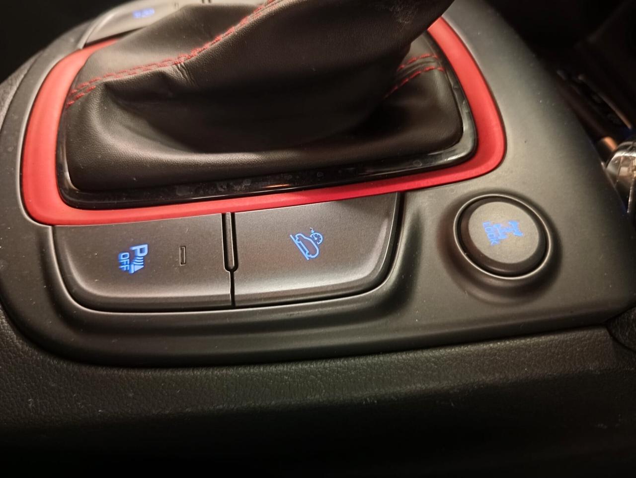 Hyundai Kona 1.6 T-GDI 4WD DCT Xpossible