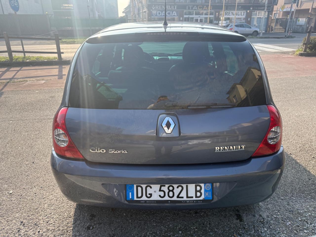 Renault Clio Storia 1.2 5 porte Dynamique