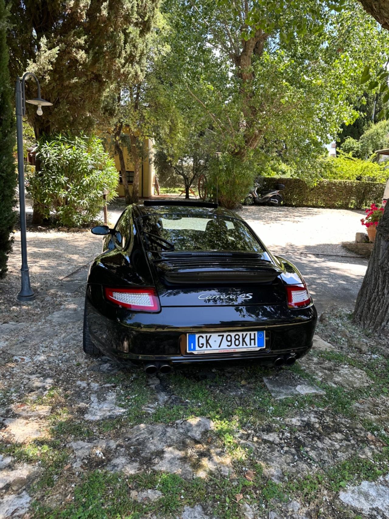 Porsche 911 Carrera 4S Coupé