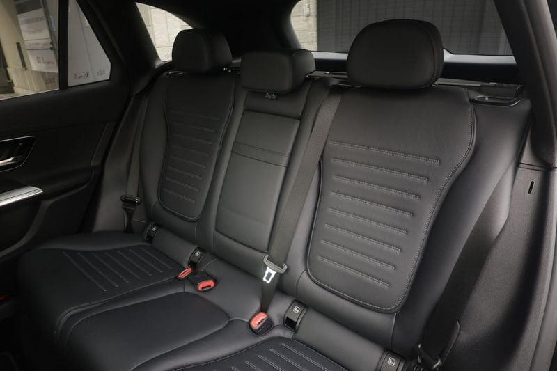 Mercedes-Benz GLC Mercedes-Benz GLC 220d 4M Mild Hyb. AMG Premium 145KW ANNO 2023