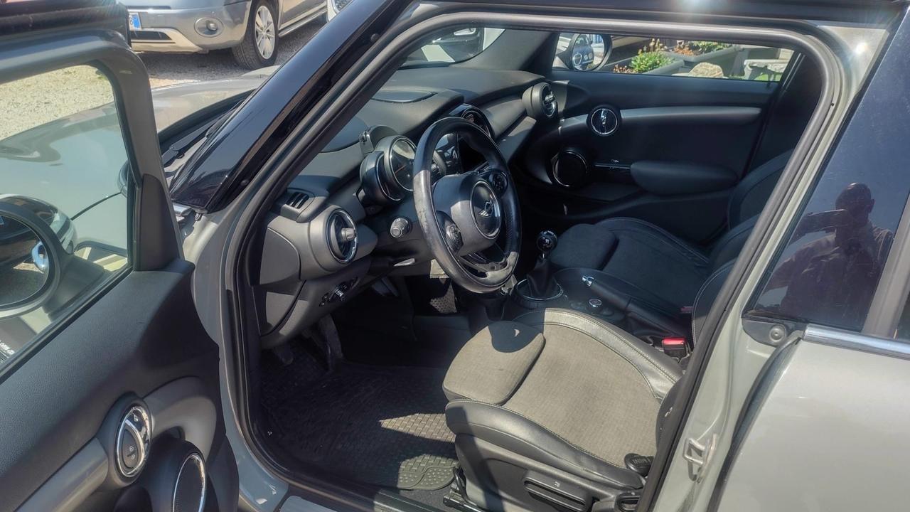 Mini 1.5 Cooper D 5 Porte