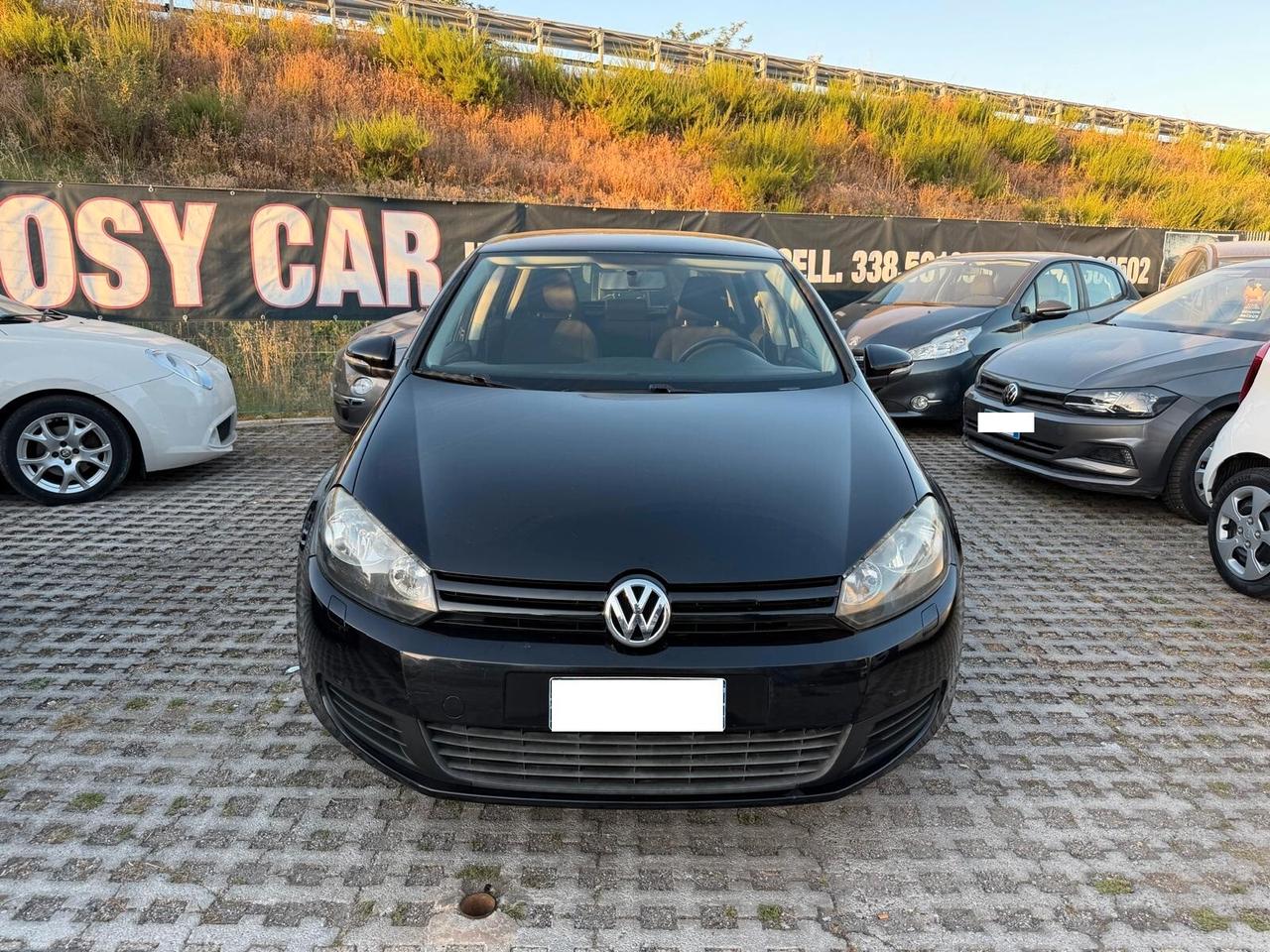 Volkswagen Golf 1.6 TDI DPF 5p. Trendline-04/2010
