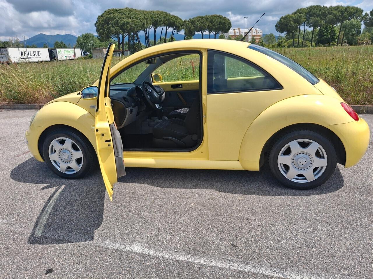 Volkswagen New Beetle 1.6 *SOLO 102mila CHILOMETRI**