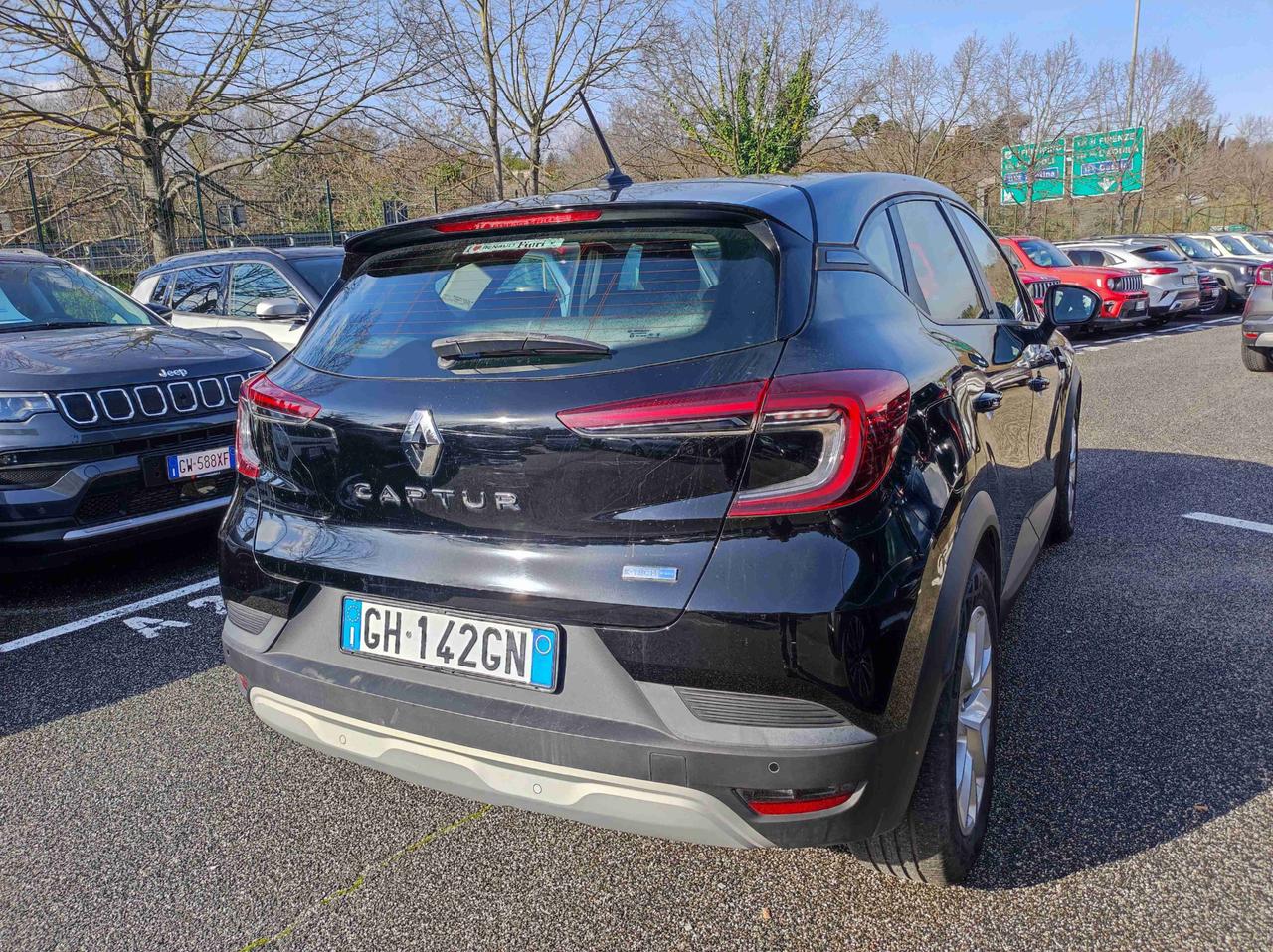 RENAULT Captur II 2019 - Captur 1.6 E-Tech hybrid Zen 145cv auto