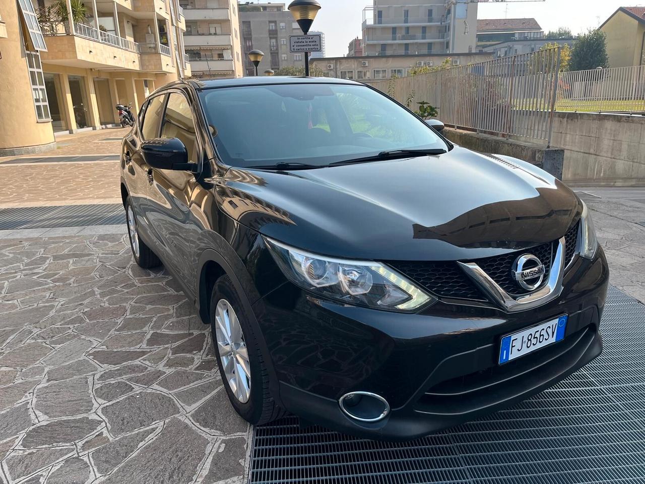 Nissan Qashqai 1.2 Acenta cambio automatico imm. 2017