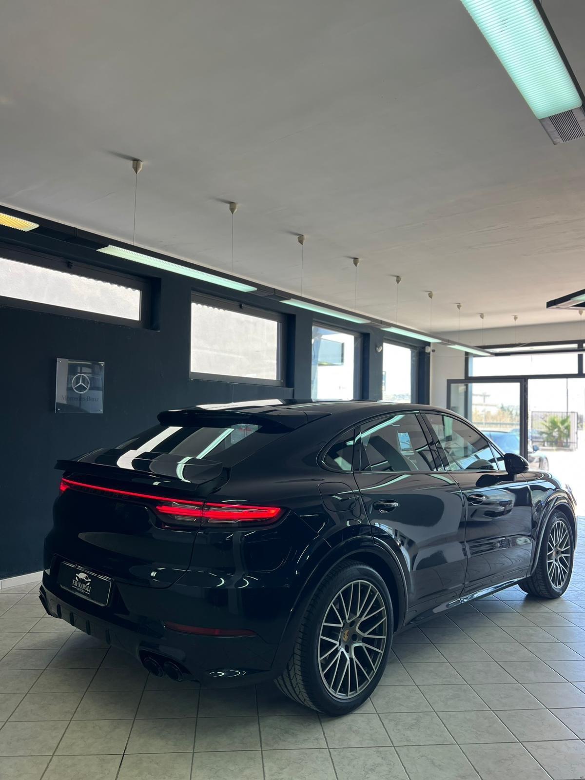 Porsche Cayenne Coupé 3.0 V6 Platinum Edition