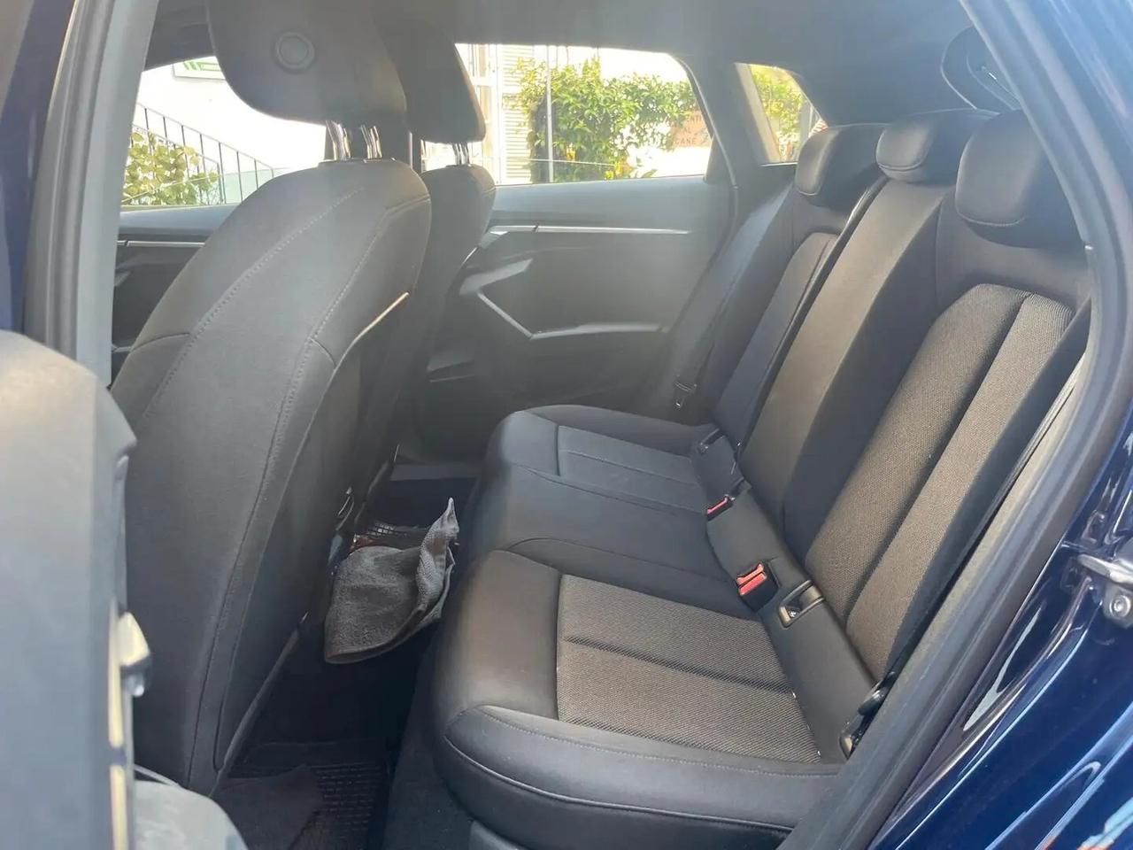 Audi A3 SPB 30 TDI Business Advanced