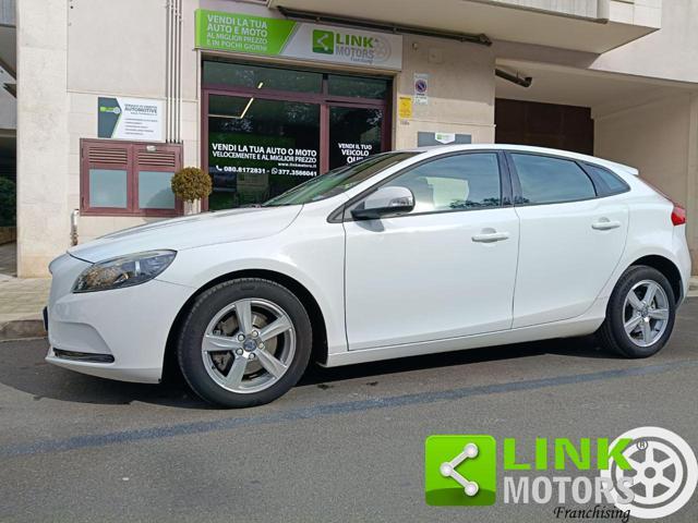 VOLVO V40 D2 1.6 Kinetic NEOPATENTATI
