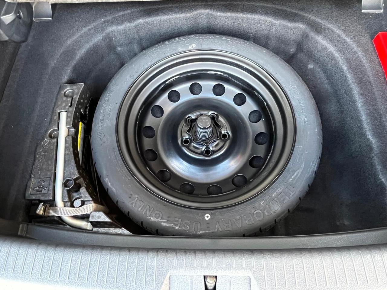 Volkswagen Golf 1.6 TDI DSG 5p. Highline BlueMotion Technology