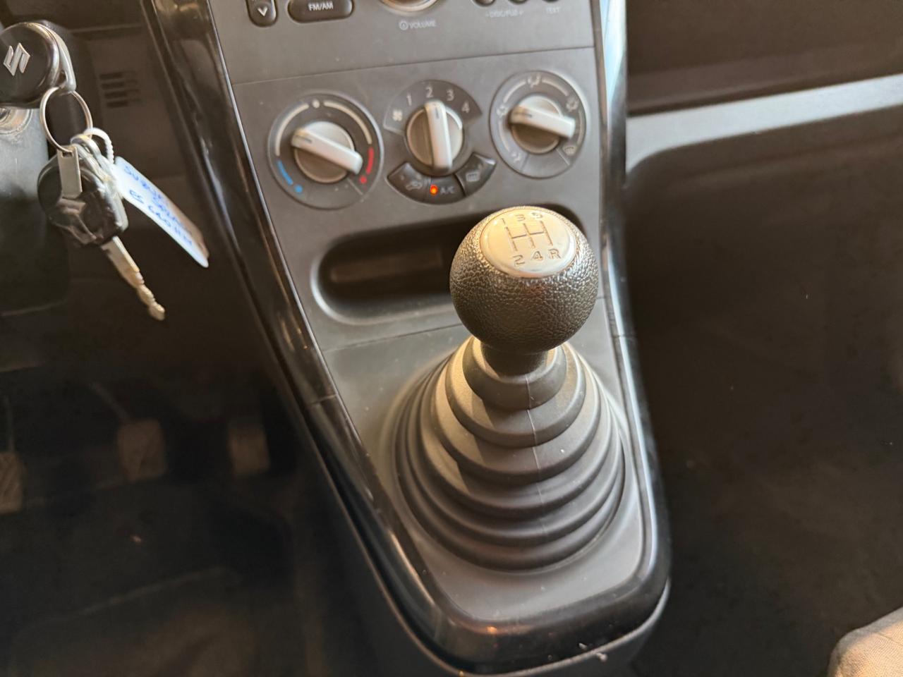 Suzuki Splash 1.0 VVT GL Style