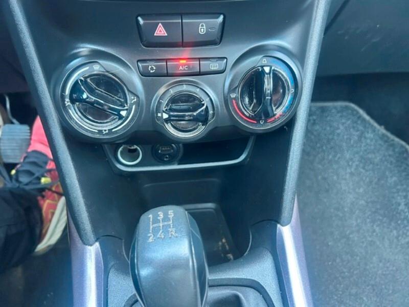 Peugeot 2008 1.6 e-HDi 115 CV Stop&Start Allure