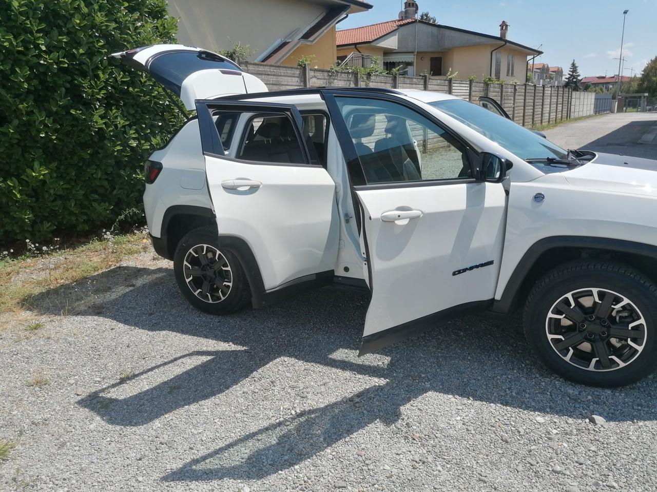 Jeep Compass 1.3 turbo t4 phev Trailhawk 4xe 240 CV TOTALI // GARANZIA 36 MESI