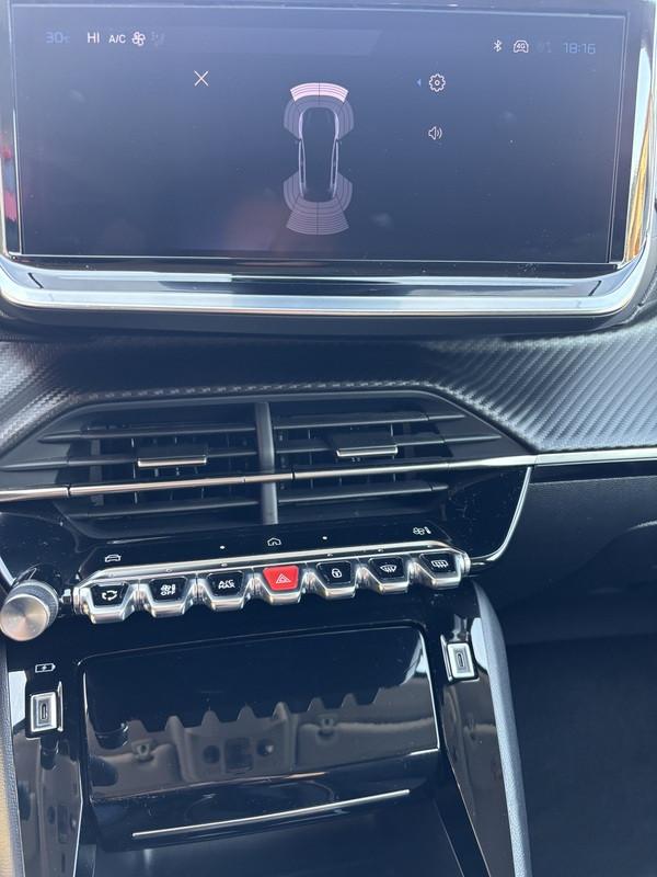 Peugeot 208 1.2 puretech Allure s&s 100cv LED-APP CONNECT-16"