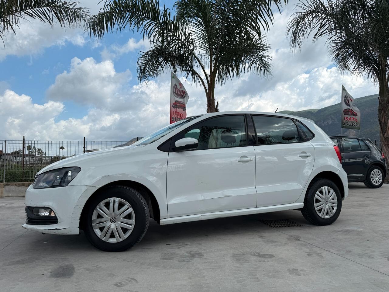 VOLKSWAGEN POLO ANNO 2015 1.0 BENZINA 60 CV