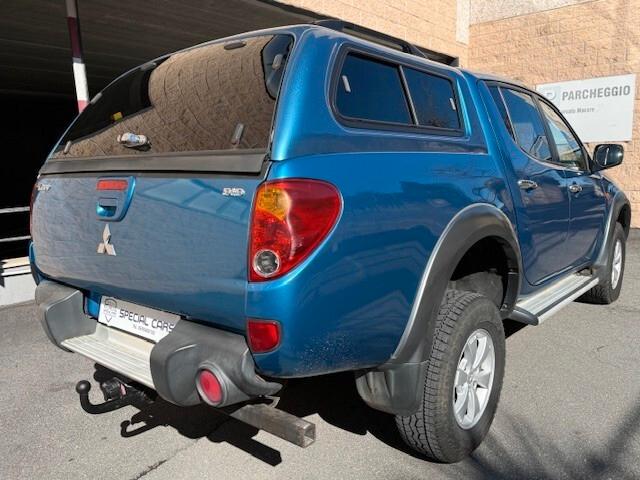 Mitsubishi L200 2.5 DI-D Doppia Cabina Automatica/Gancio traino