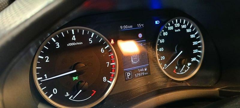 Nissan Juke 1.0 DIG-T 114 Business Dct