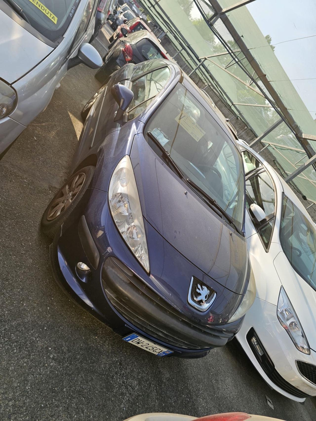 Peugeot 207 1.4 8V 75CV 3p. Energie Sport ECO GPL