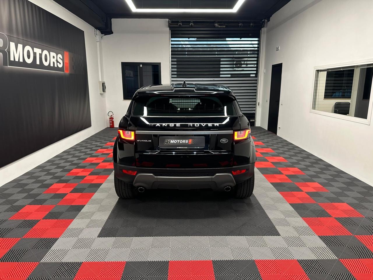 Land Rover Range Evoque Iva esposta Autocarro N1