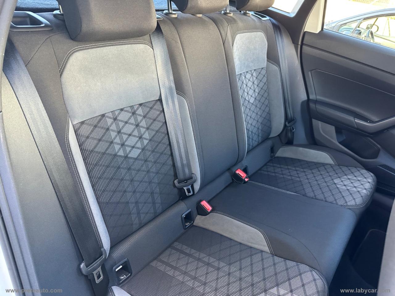 VOLKSWAGEN Taigo 1.0 TSI 110 CV R-Line