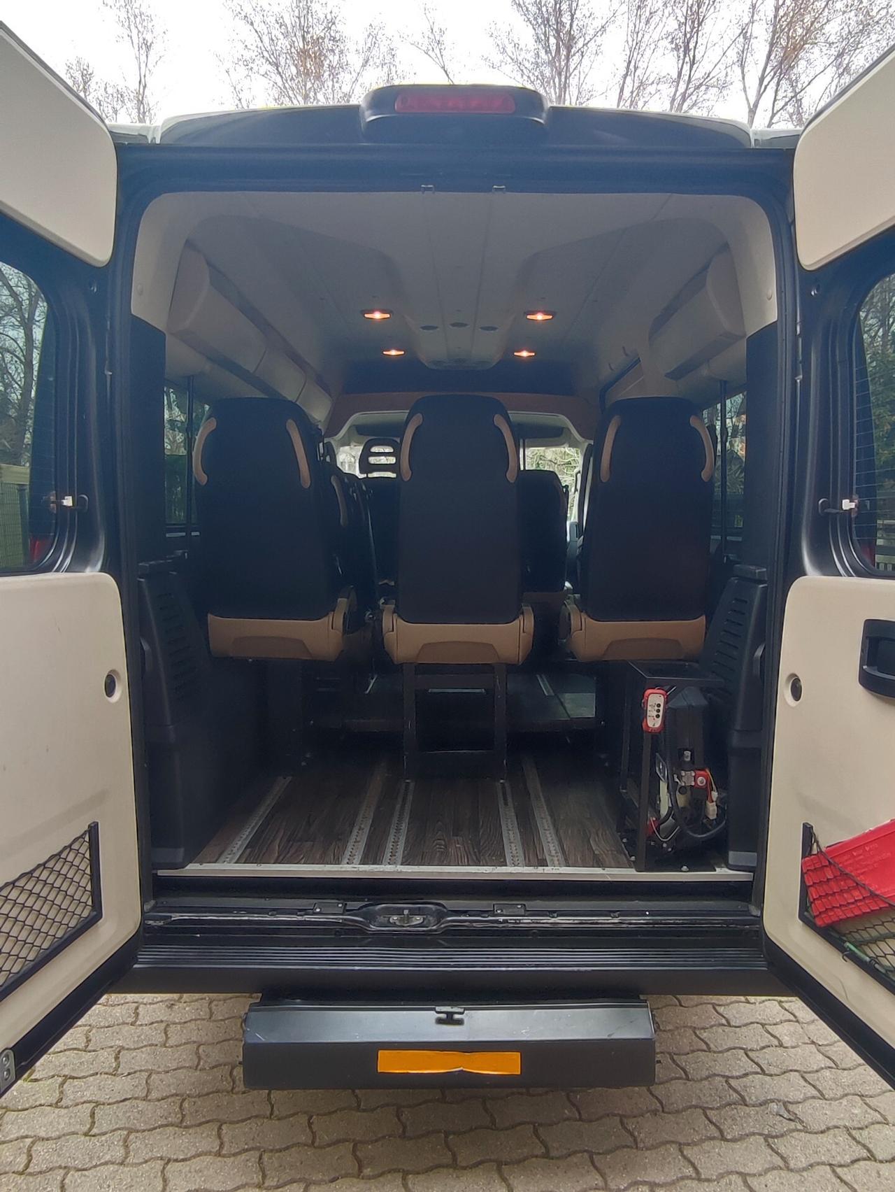 FIAT DUCATO 2018 A METANO 9POSTI PEDANA DISABILI EURO6D NUOVO