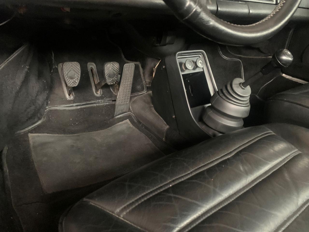 Porsche 911 3.3 Turbo Coupé anno 1980-930- 54000 km- un proprietario utilizzatore-tagliandata ora