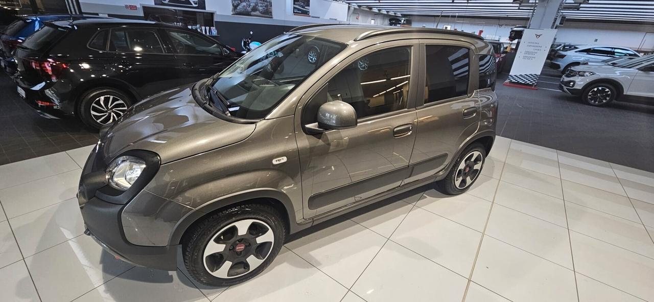 Fiat Panda 1.0 FireFly S&S Hybrid City Cross