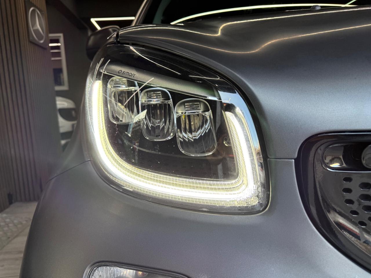 Smart ForTwo BRABUS 0.9 Turbo twinamic *Xclusive* Kamera PRONTA CONSEGNA VISIBILE IN SEDE!!