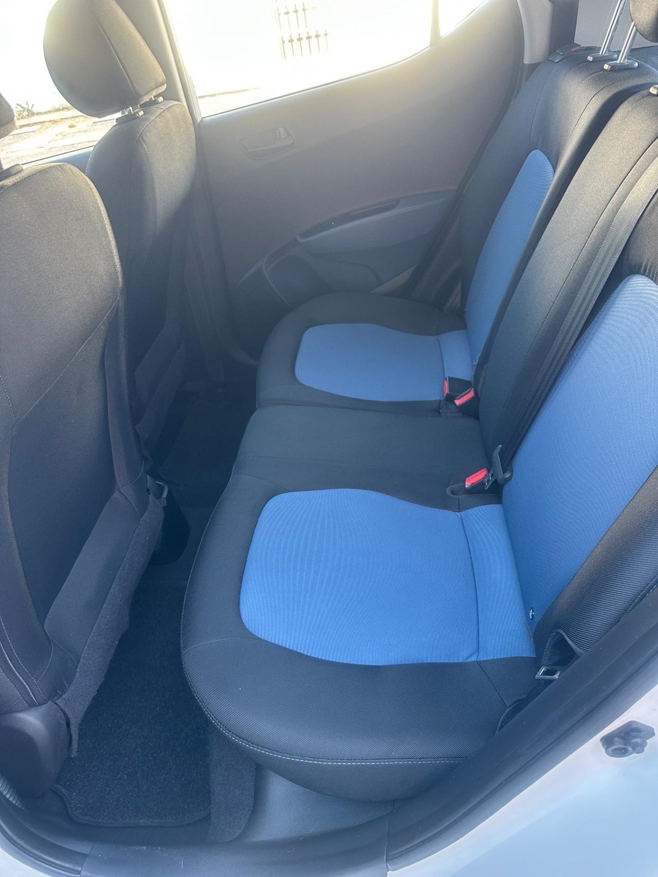Hyundai i10 1.0 MPI Sound Edition