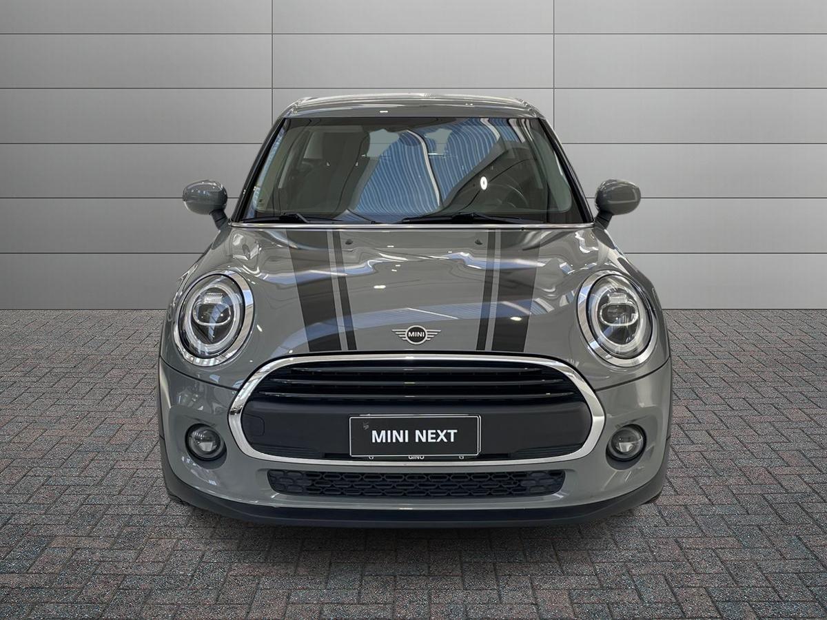 MINI Mini IV F55 2018 5p - Mini 5p 1.5 One Baker Street 102cv aut