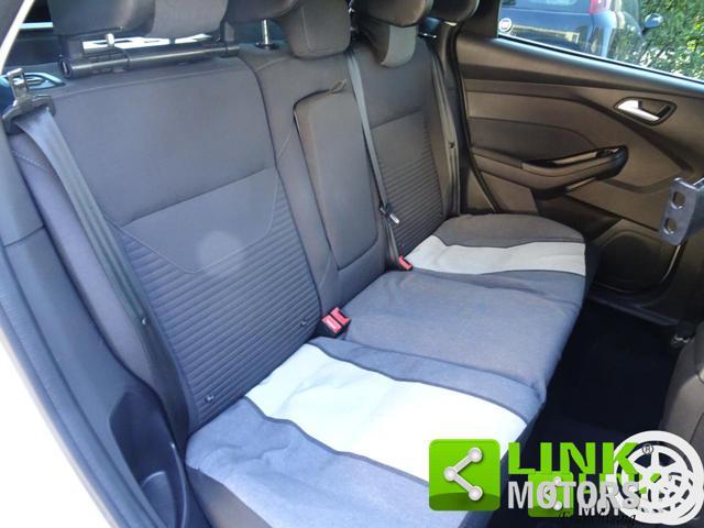 FORD Focus Titanium