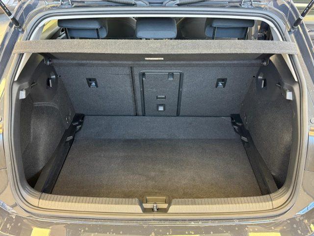 VOLKSWAGEN Golf 1.0 TSI EVO 110CV *UNICO PROP.*AMBIENT LIGHTING**