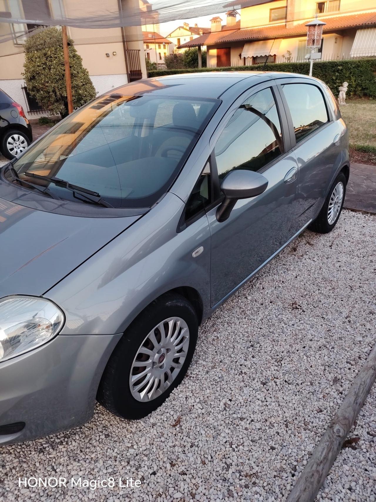 Fiat Grande Punto 1.3 MJT 75 CV