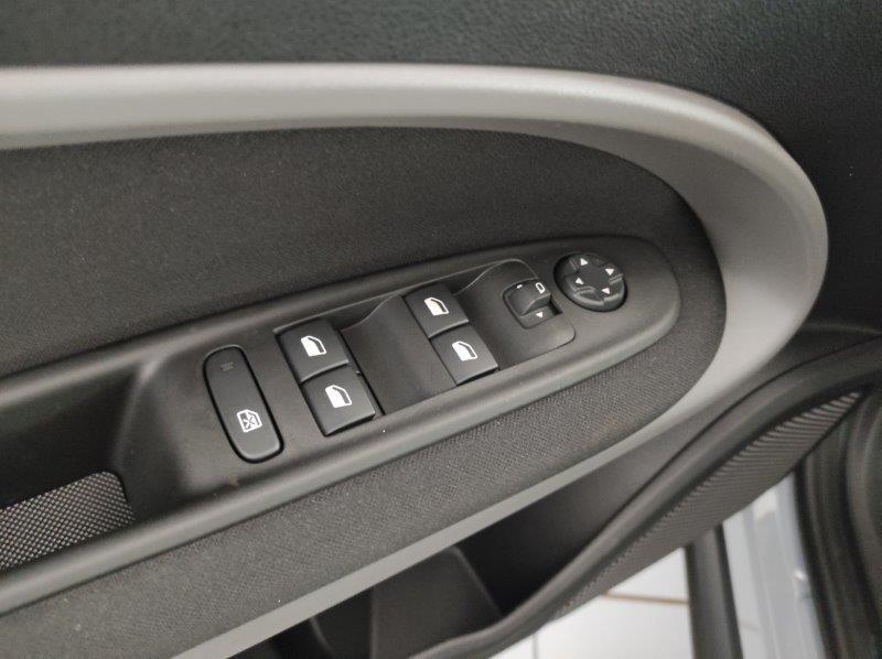 JEEP Avenger - Avenger 1.2 Turbo 100 CV MHEV Longitude