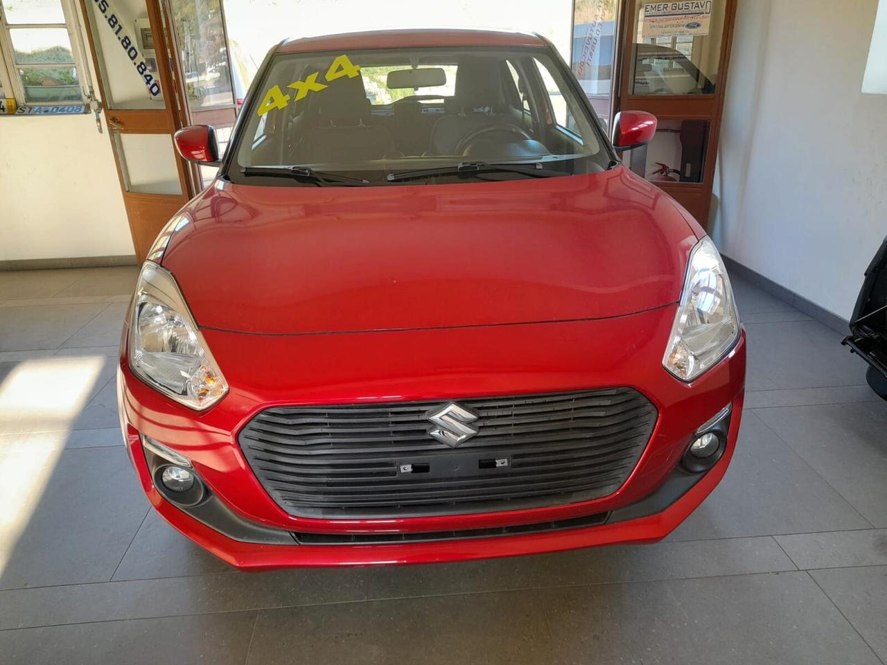 Suzuki Swift 4x4 1.2 Hybrid 4WD AllGrip Top