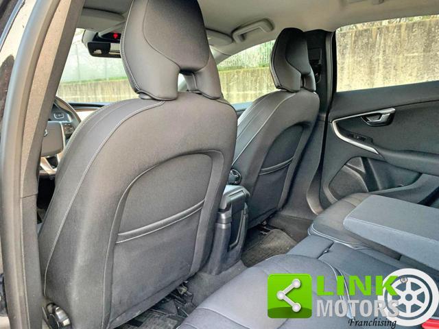 VOLVO V40 D2 Business Plus Garanzia 12 Mesi inclusa