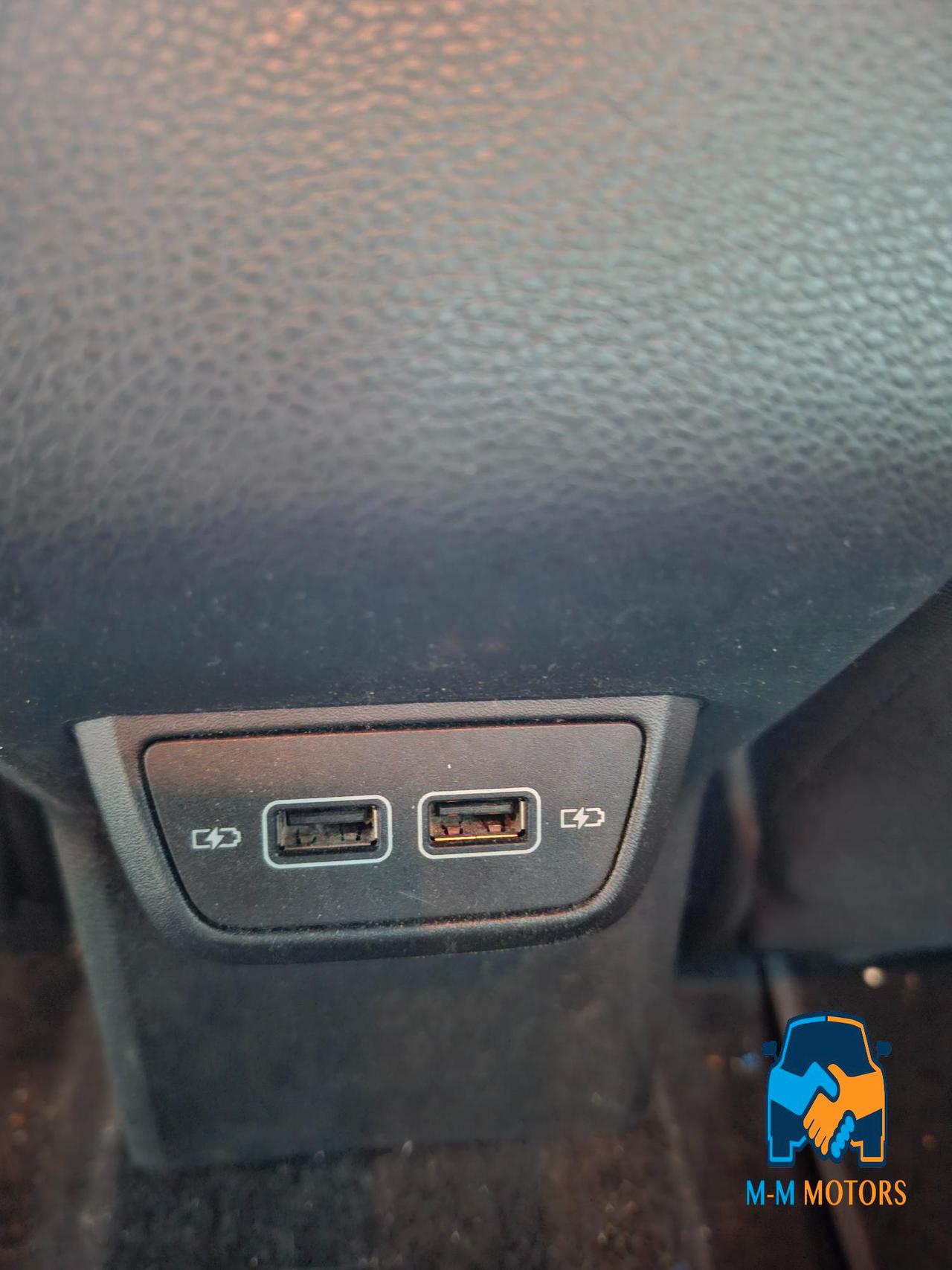 VOLKSWAGEN POLO unico proprietario GPL