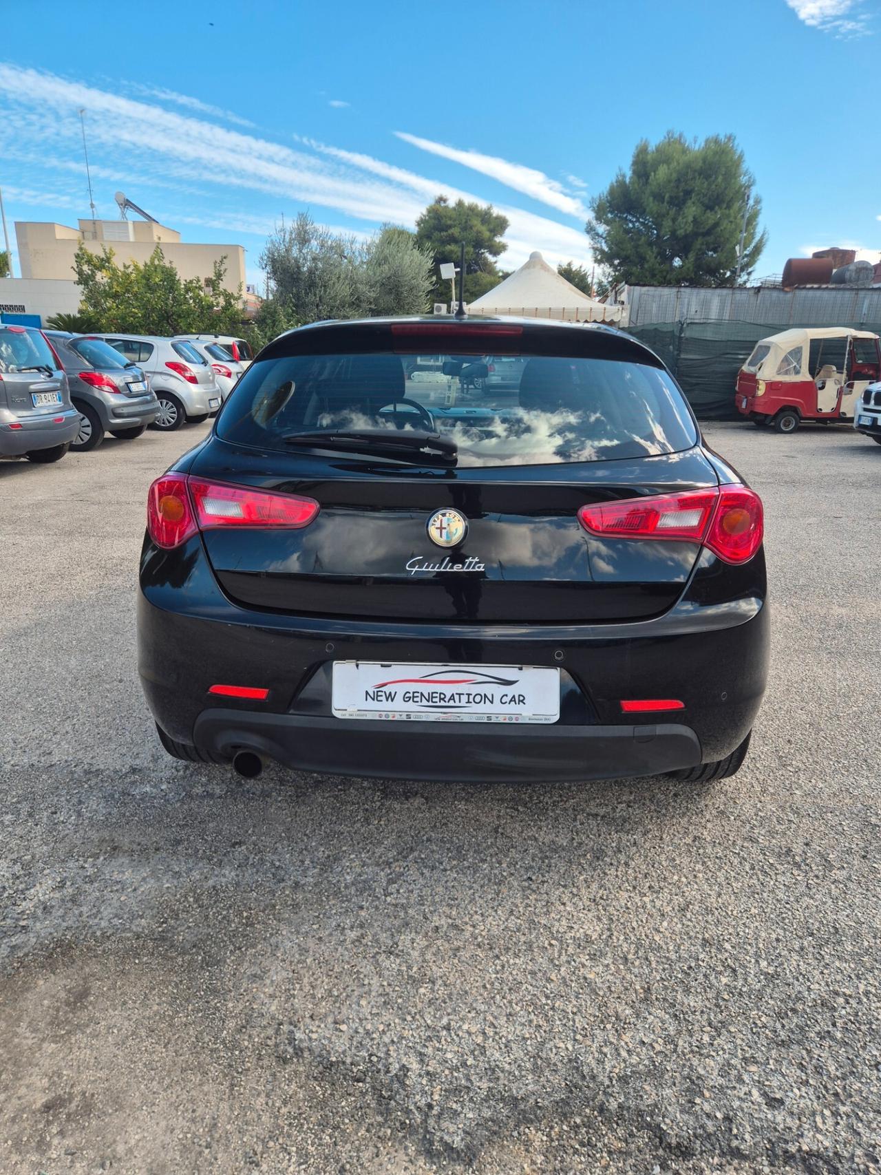 Alfa Romeo Giulietta 1.6 JTDm-2 105 CV Distinctive