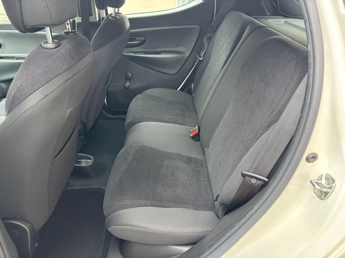 LANCIA Ypsilon 1.3 MJT 16V 95CV 5 porte S&S Gold