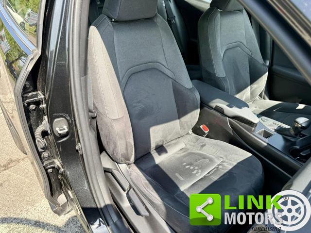 LEXUS UX Full Electric UX Hybrid 4WD F Sport